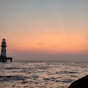 打麻将输了让男人吃奶抵
